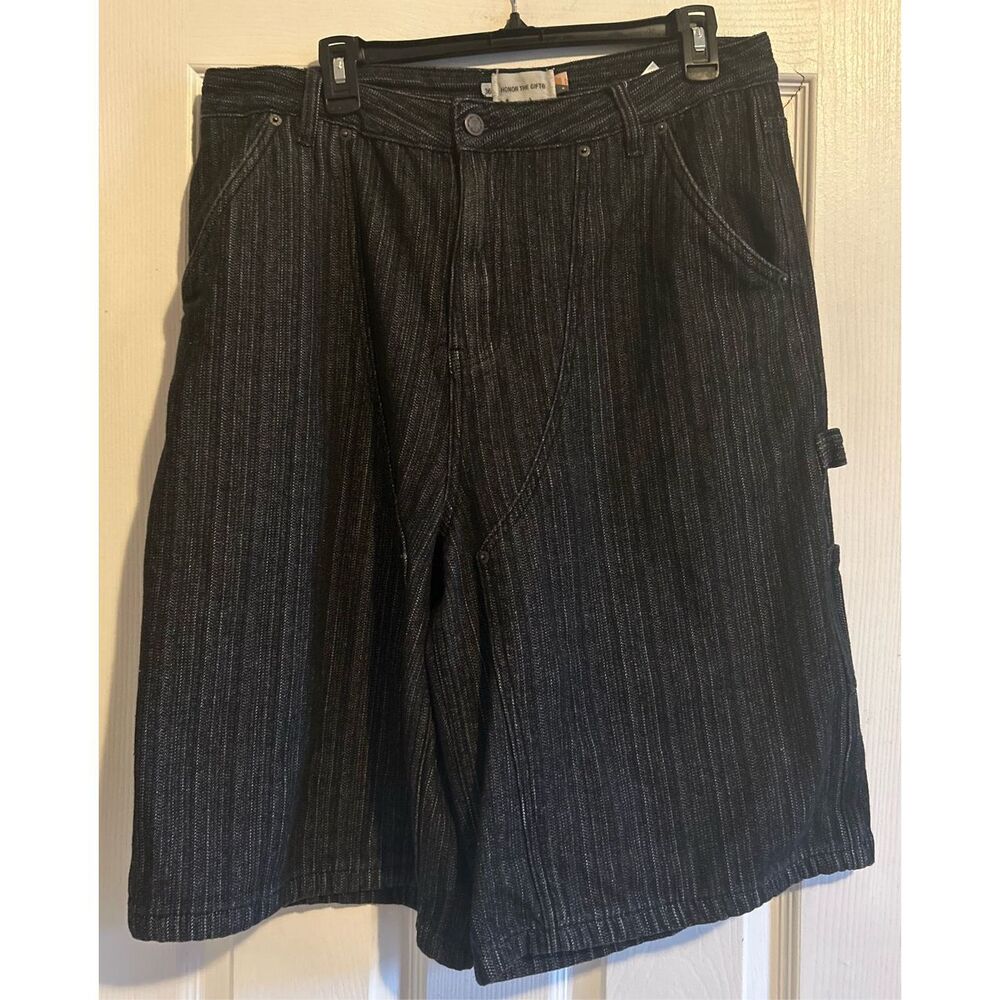 Honor the Gift Men’s Shorts Size 36